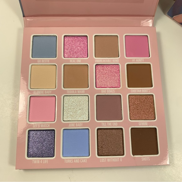 Limited Edition Kylie x Stassie Eyeshadow Palette BNIB - Picture 3 of 4